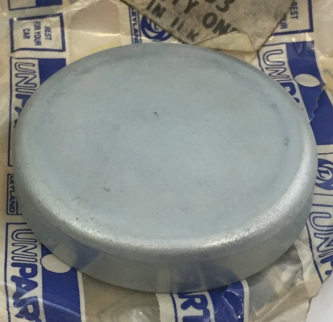 tr6-148353 Frost Plug Front