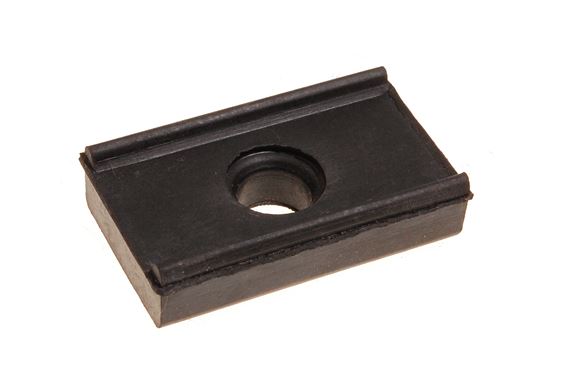 mgb-1g8781 Rubber buffer tie bar