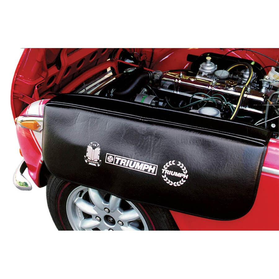 tr6-241-745 Triumph Fender Cover