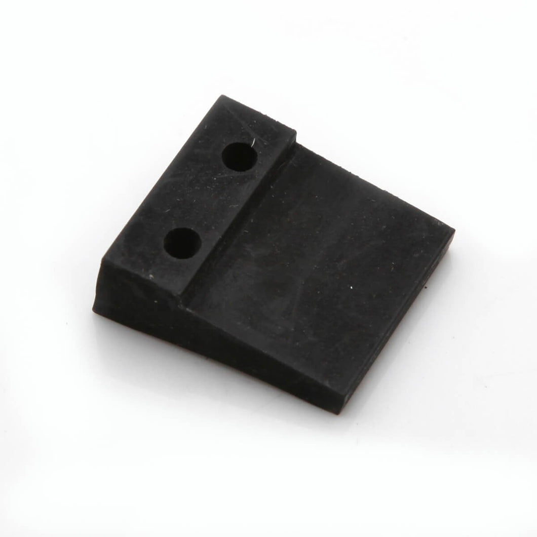 TR6-626152 Hood Wedges