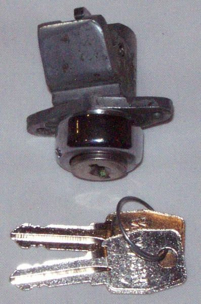 mgb-czk3970 1972-1976 glove box lock