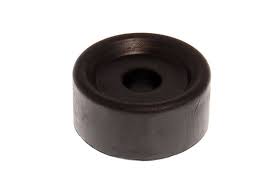 (51) TR6-134236 Front Lower Mount Differential